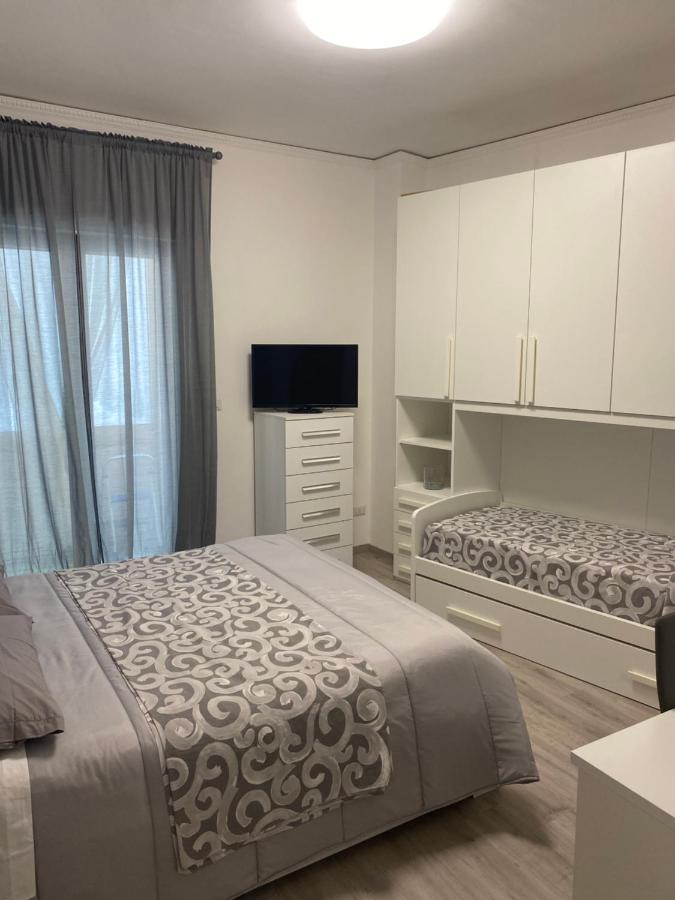 Casa Marinella Lejlighed Vico Equense Eksteriør billede